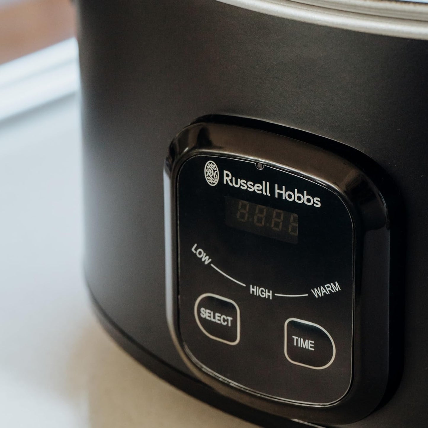 Russell Hobbs Matte Black 6L  Slow Cooker RHSC650BLK 3 Heat Settings