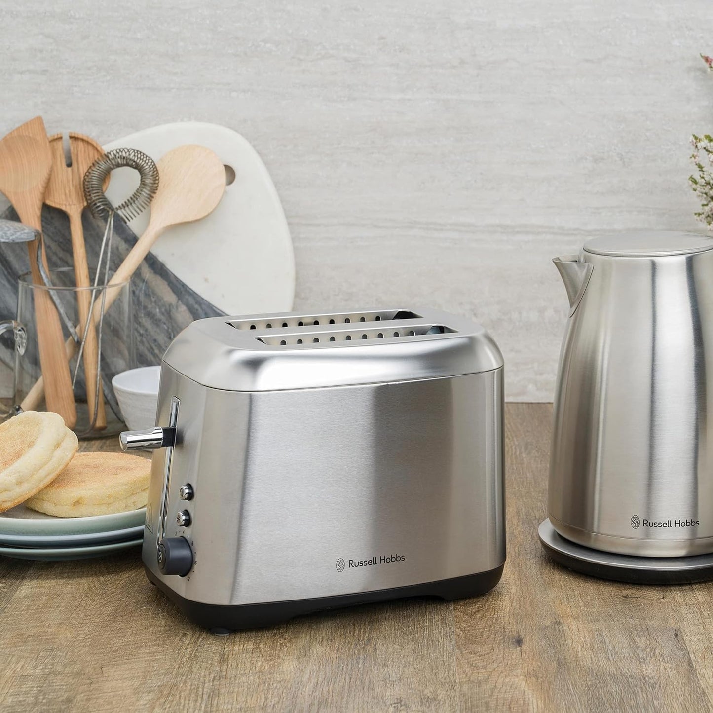 Russell Hobbs  Slice Toaster RHT82BRU Carlton 2