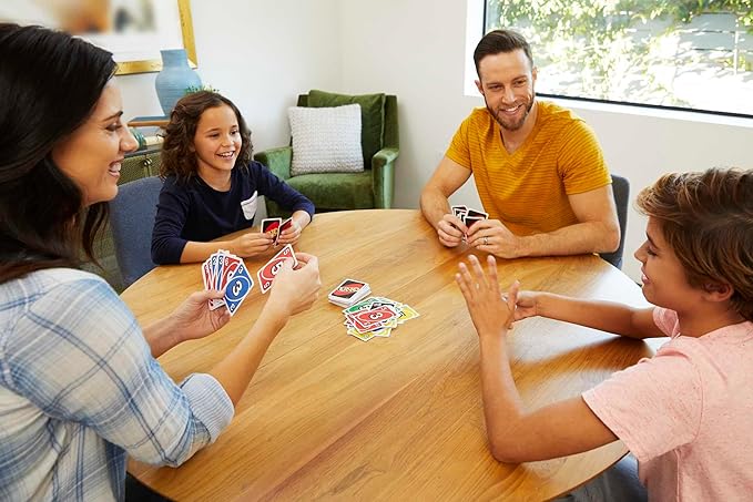 Mattel UNO Classic Card Game Fun Family Card Game for All Ages